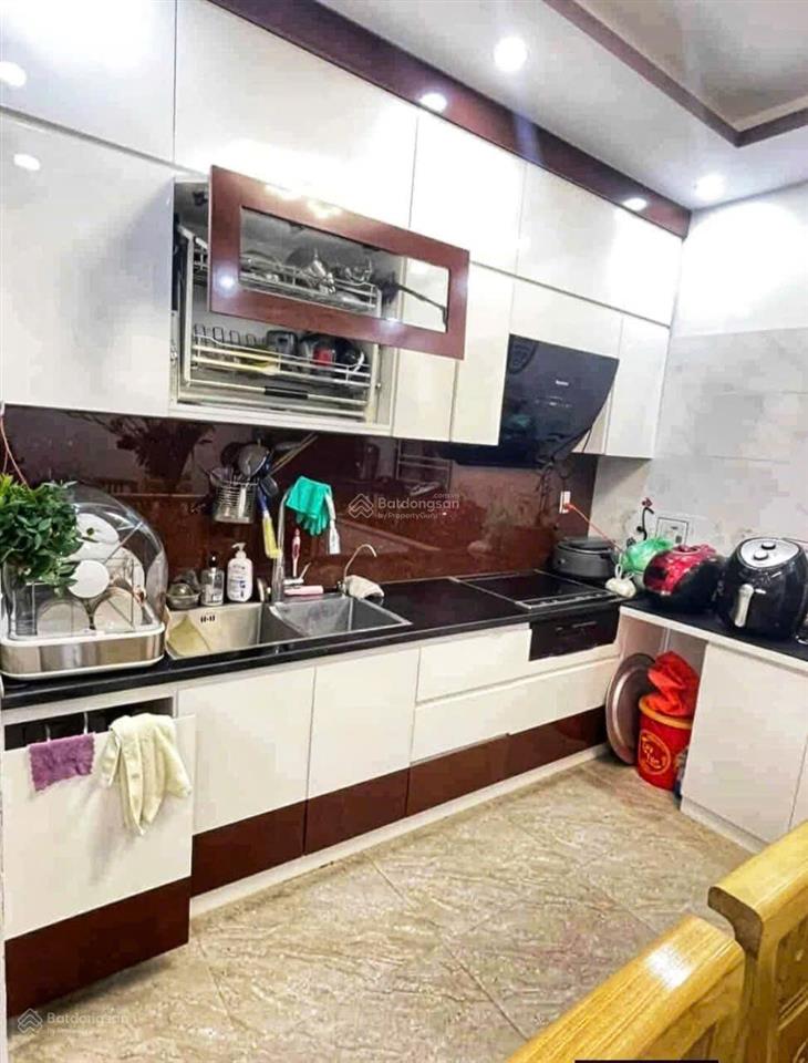 Bán nhà gồm có nhà và có 5 phòng trọ tại thuận giao thuận an, diện tích 150m2, giá 4.85 tỷ