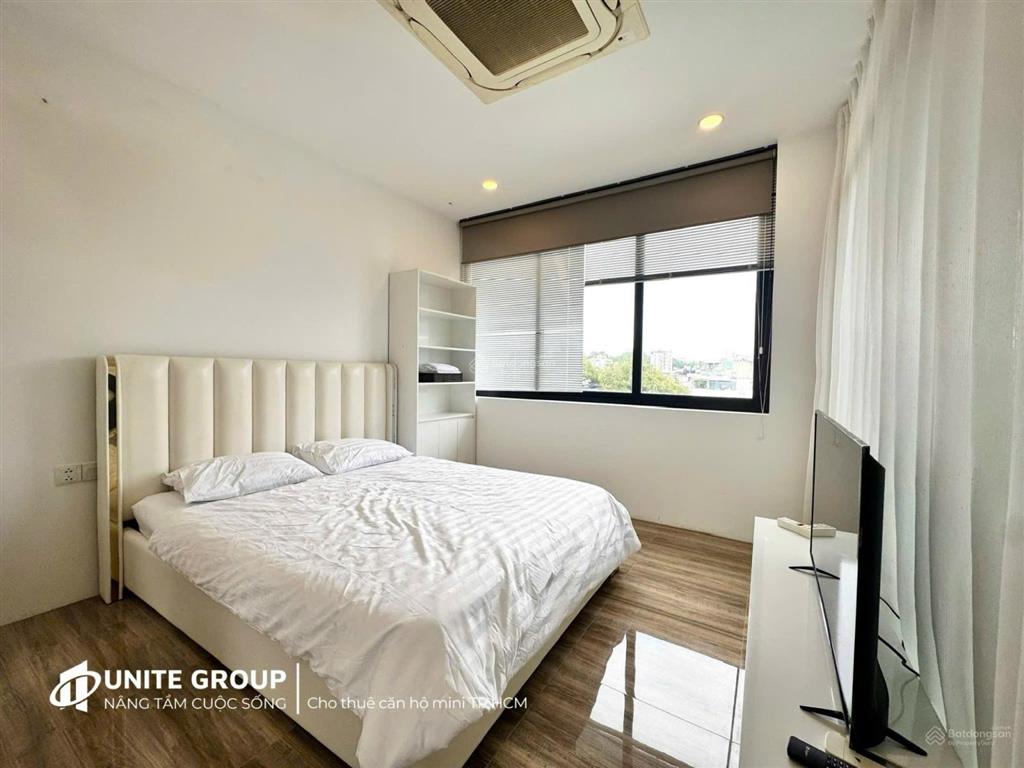 Cho thuê căn hộ 1 phòng ngủ tân bình  đầy đủ nội thất sang trọng  ngay sân bay tân sơn nhất