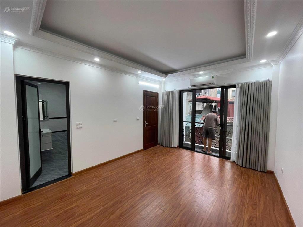 Bán nhà ngõ 89 quan nhân 67.4m2, 5 tầng thang máy, 6pn khép kín, gần royal city