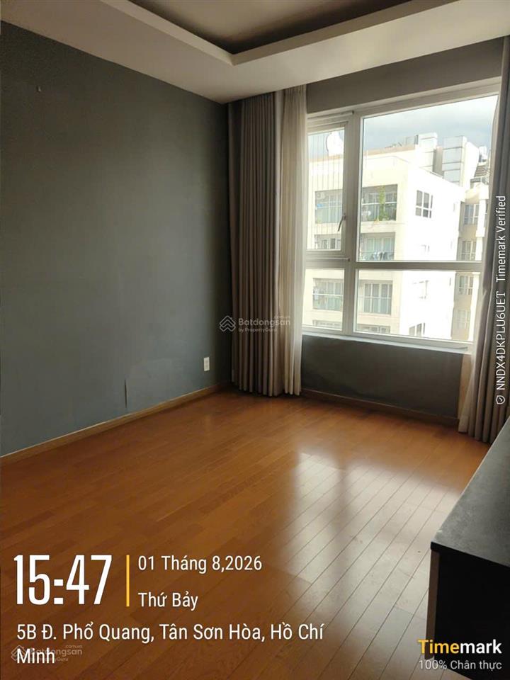 Bán cc sky center, phổ quang, giá 5,55 tỷ, dt 74m2, 2pn 2wc view hồ bới   0916 565 *** tiến