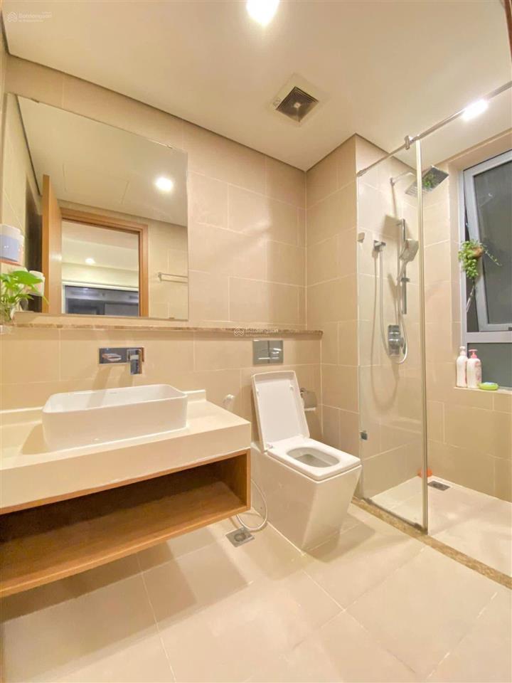 Cần bán căn hộ rivera park sài gòn, 5,05 tỷ, 63m2, 2pn, 1wc, ntcb   0916 565 ***