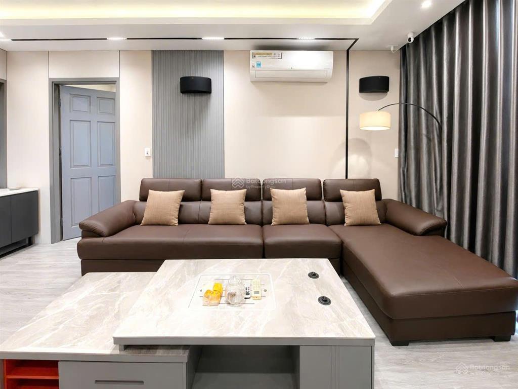 Bán căn hộ the everrich i, giá 8 tỷ, đt 116m2, 3pn, 2wc, hướng đb, pháp lý đầy đủ