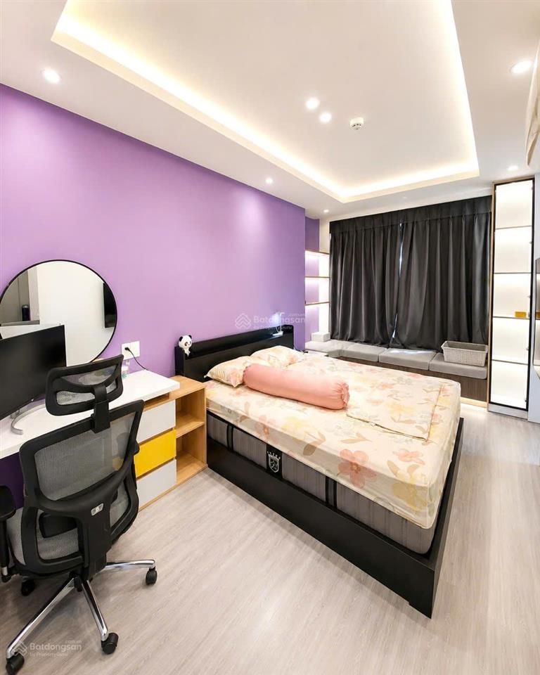 Bán căn hộ the everrich i, giá 8 tỷ, đt 116m2, 3pn, 2wc, hướng đb, pháp lý đầy đủ