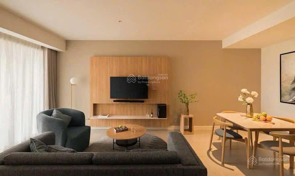 Bán ch 3pn, 2wc tặng nội thất cao cấp  tại mone gia định, 90m2, giá 7,5 tỷ thương lượng chính chủ