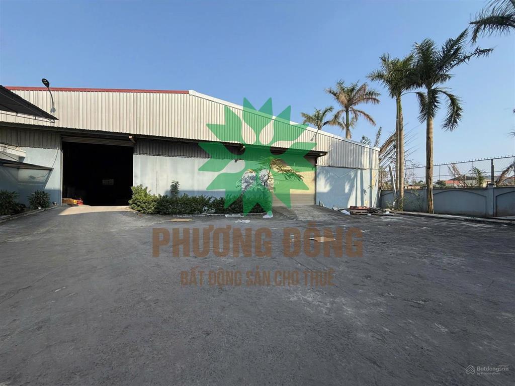 Công ty cho thuê showroom đẹp 2500m2 đại lộ lê nin, phù hợp oto, siêu thị điện máy, logictis, vlxd