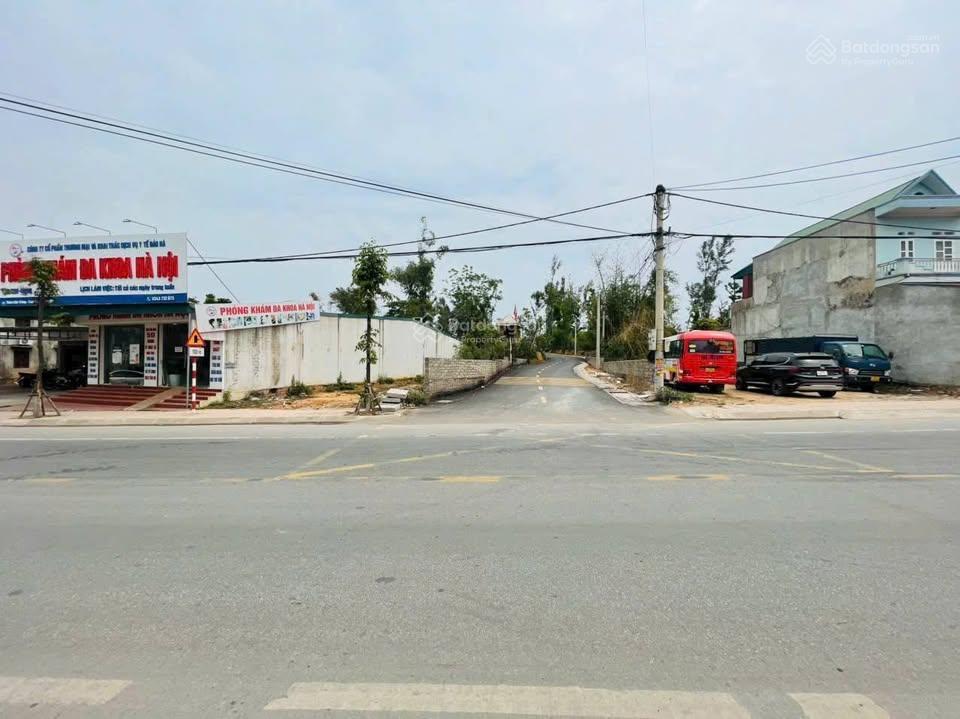 Cần tiền bán gấp đất tại trục chính đường vườn chay, tiền an, phường quảng yên, tỉnh quảng ninh