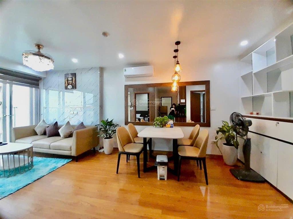 Cho thuê căn 2pn2vs toà newlife  trung tâm du lịch bãi cháy, gần trường, gần chợ, tiện ích đầy đủ