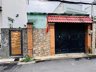 Cặp mtnb khu gò dầu (5.x20m) giá 9.5 tỷ đường nhựa thông rộng