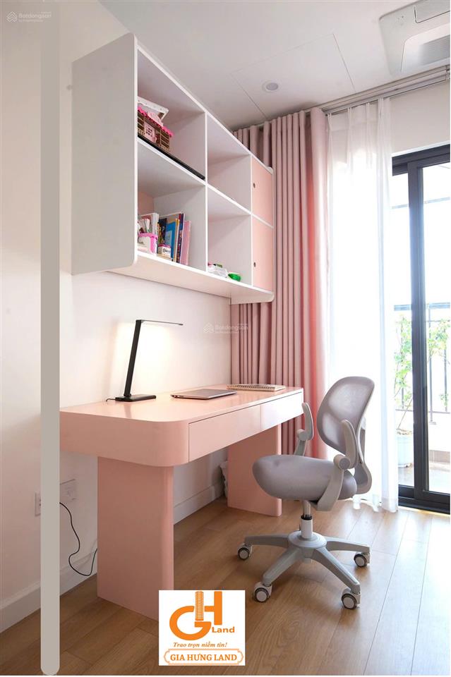 Chính chủ cần bán căn hộ 3 ngủ chung cư la casta văn phú  hà đông.  0854 478 ***