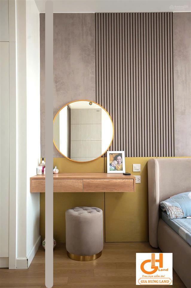 Chính chủ cần bán căn hộ 3 ngủ chung cư la casta văn phú  hà đông.  0854 478 ***