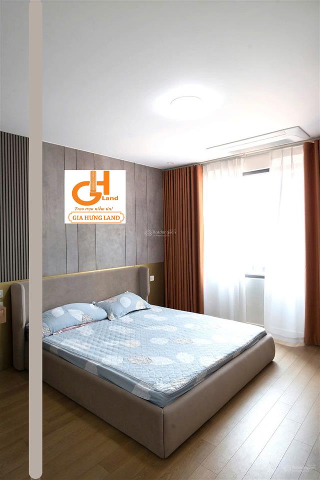 Chính chủ cần bán căn hộ 3 ngủ chung cư la casta văn phú  hà đông.  0854 478 ***