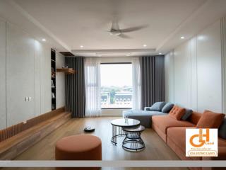 Chính chủ cần bán căn hộ 3 ngủ chung cư la casta văn phú  hà đông.  0854 478 ***