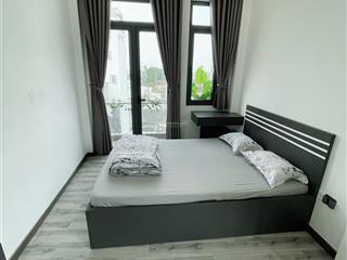 Cho thuê căn hộ ban công, q4, đường nguyễn thần hiến, gần đh nguyễn tất thành, chợ xóm chiếu