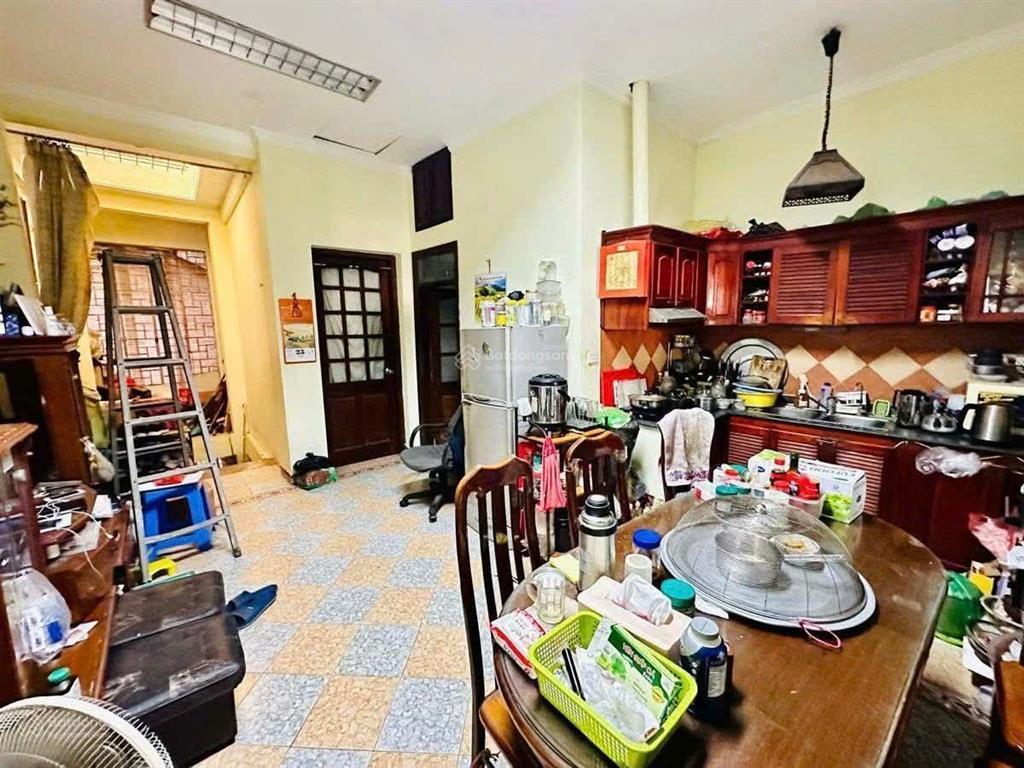 Mặt phố phó đức chính 70m 3 tầng
nét đẹp cổ kính khu ba đình giá trị di sản bền vững