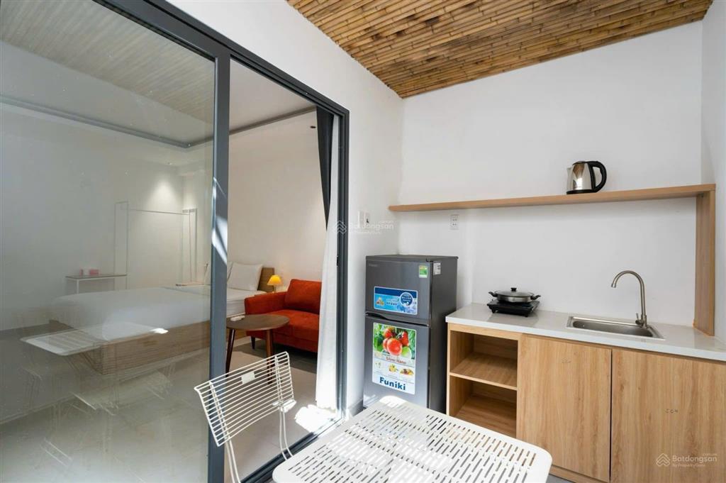 Cho thuê căn hộ quận 1, gần chợ tân định, cầu kiệu, hai bà trưng, hoàng sa, tách bếp, có thang máy