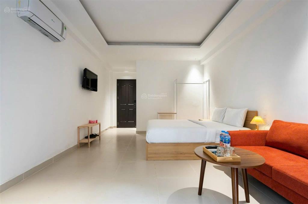 Cho thuê căn hộ quận 1, gần chợ tân định, cầu kiệu, hai bà trưng, hoàng sa, tách bếp, có thang máy