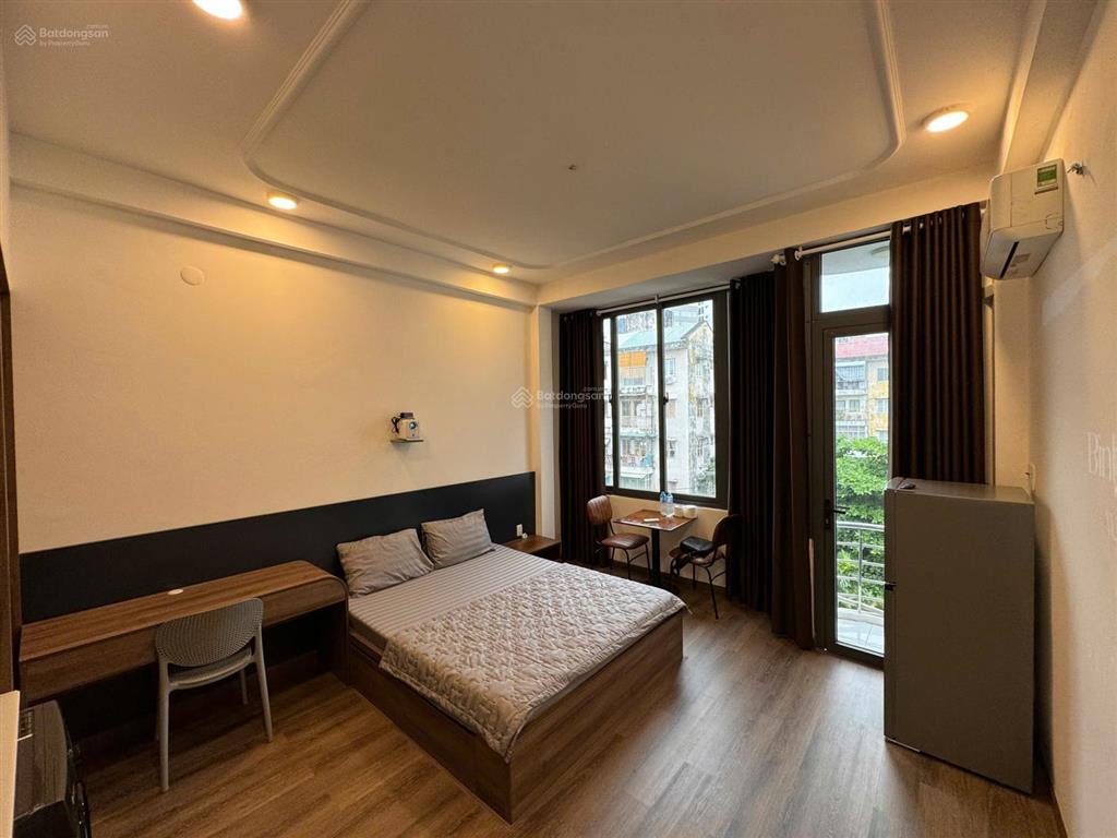 Cho thuê căn hộ studio ban công hoàng sa quận 1 gần chợ tân định, cầu kiệu có máy giặt riêng