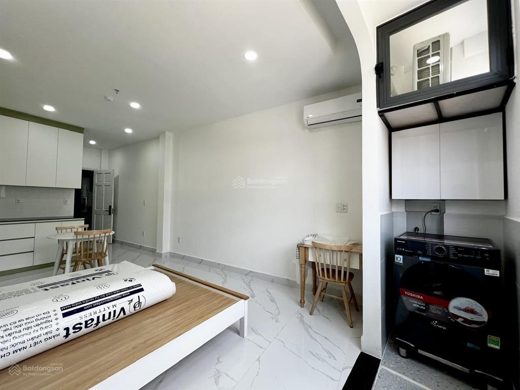 Cho thuê căn hộ studio quận 5 gần đh y dược, chợ an đông cửa sổ lớn máy giặt riêng, full nội thất