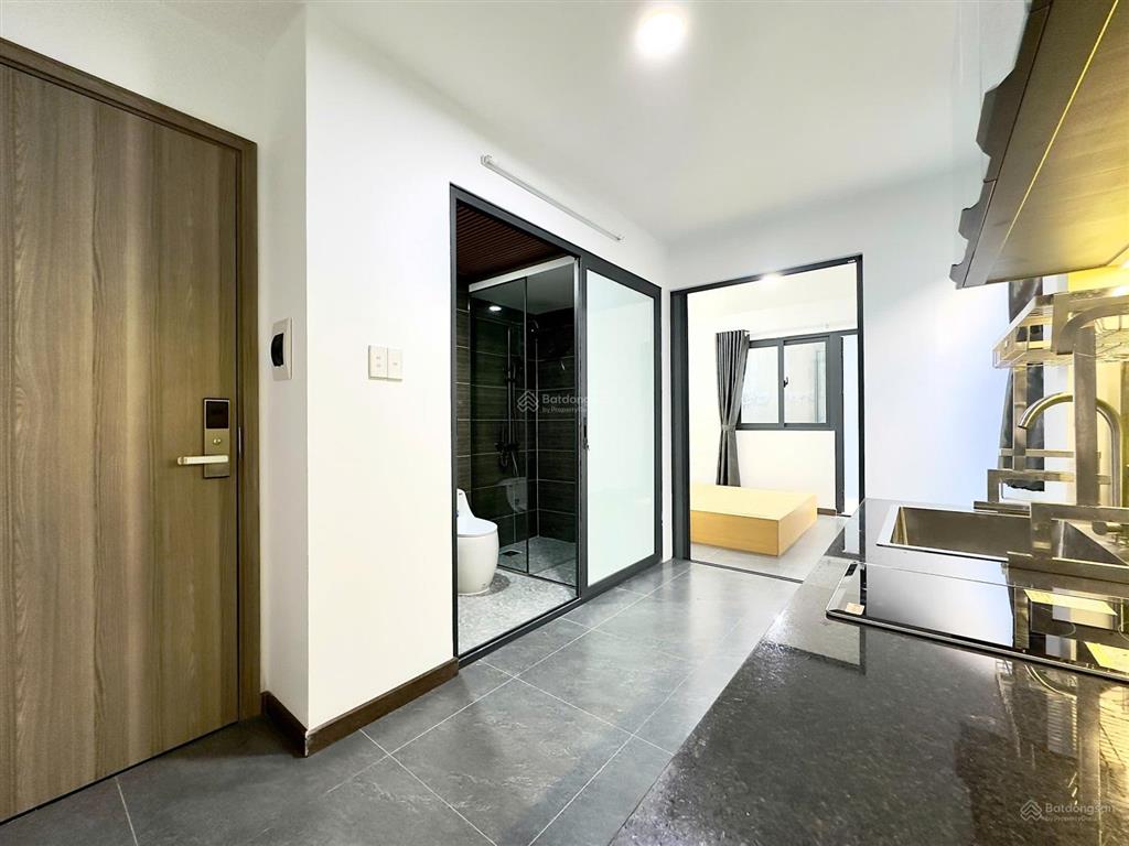 Cho thuê căn hộ 1pn ban công cư xá đô thành quận 3 gần đh kinh tế, vạn hạnh mall nhà mới thang máy