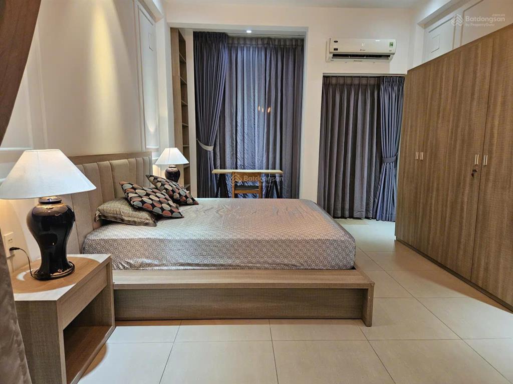 Cho thuê studio 40m2 khánh hội quận 4 gần cầu khánh hội, quận 1 ban công full nội thất cao cấp