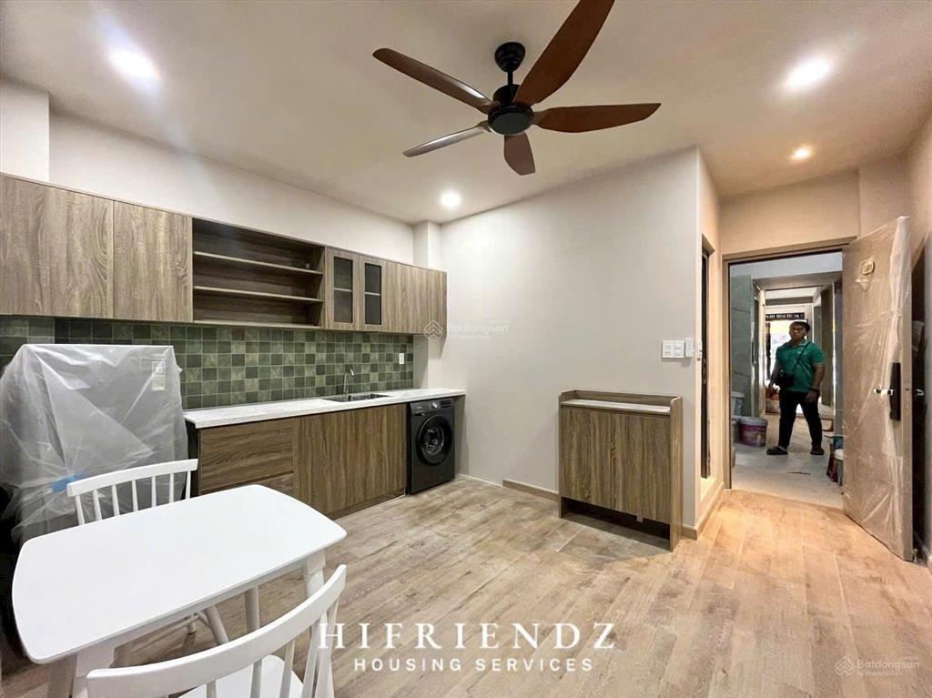 Cho thuê căn hộ 1pn 40m2 trần hưng đạo quận 5 gần đh sài gòn, đh sư phạm có sân sau, full nội thất
