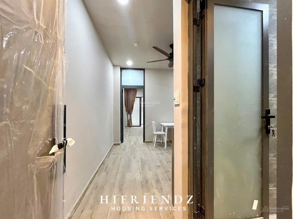 Cho thuê căn hộ 1pn 40m2 trần hưng đạo quận 5 gần đh sài gòn, đh sư phạm có sân sau, full nội thất