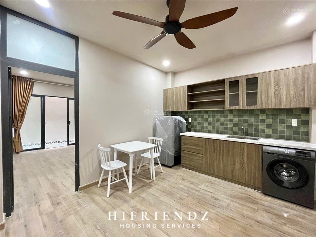 Cho thuê căn hộ 1pn 40m2 trần hưng đạo quận 5 gần đh sài gòn, đh sư phạm có sân sau, full nội thất