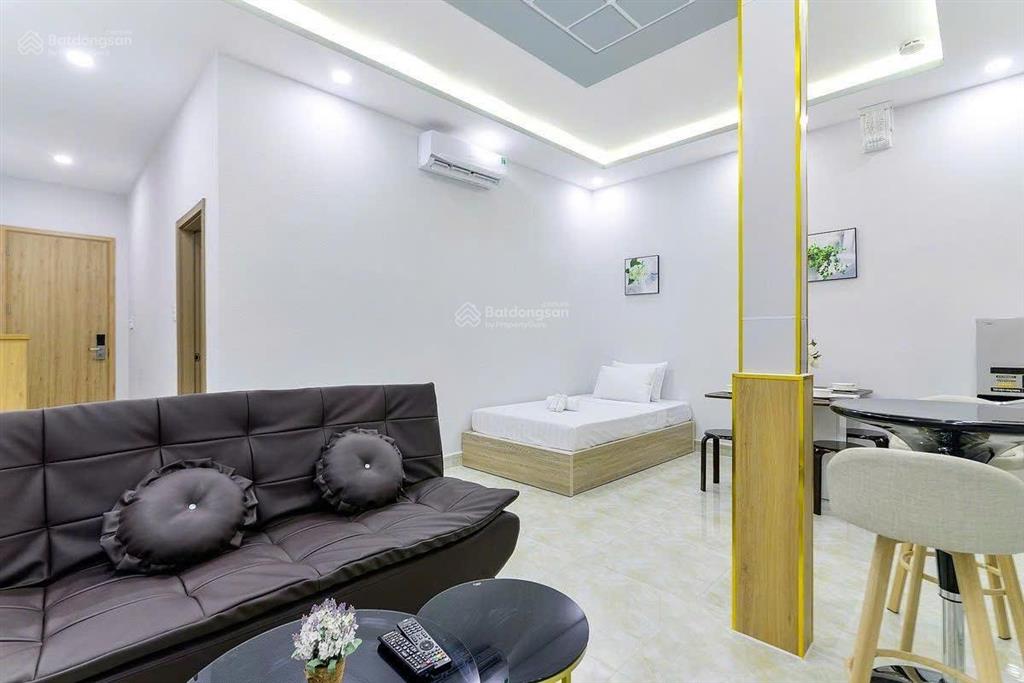Cho thuê căn hộ 2pn 2wc quận 1 gần công viên lê văn tám, đh kinh tế full nội thất thang máy