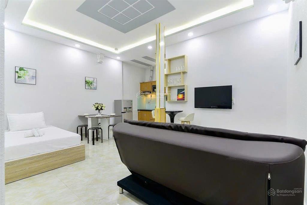 Cho thuê căn hộ 2pn 2wc quận 1 gần công viên lê văn tám, đh kinh tế full nội thất thang máy