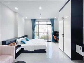 Cho thuê 1pn ban công quận 3 gần công viên lê văn tám, đh kinh tế full nội thất máy giặt riêng