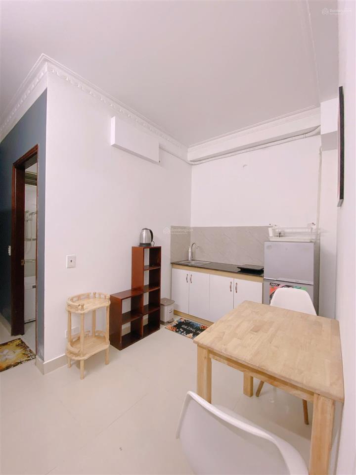 Căn hộ phó đức chính 1pn ban công quận 1 gần chợ bến thành, bitexco full nội thất có bồn tắm