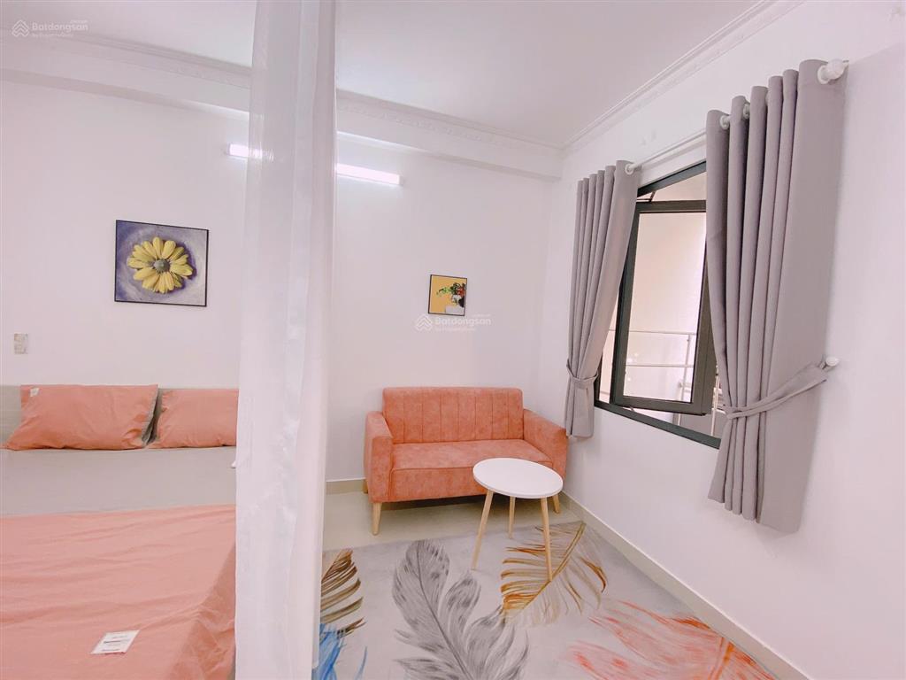 Căn hộ phó đức chính 1pn ban công quận 1 gần chợ bến thành, bitexco full nội thất có bồn tắm