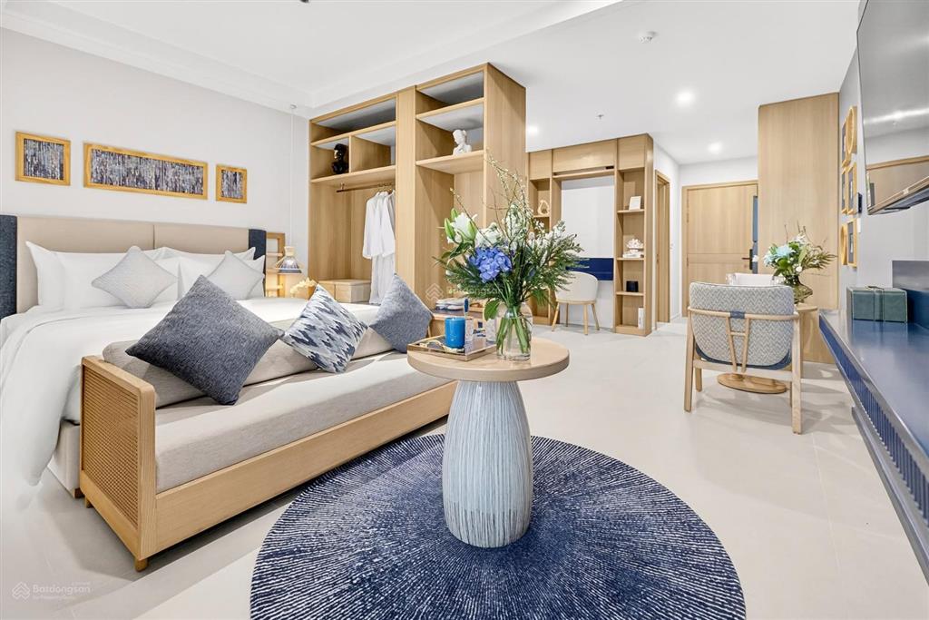 Cực rẻ căn hộ sun centro town, bãi cháy, 31m2, tầng 1020 giá tháng ngâu 1,6 tỷ