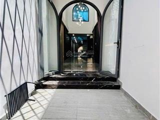 Khu vip ngay chợ rạch ông  nhà 4 tầng mới xây  67m2  nở hậu 5,5m  p. chánh hưng