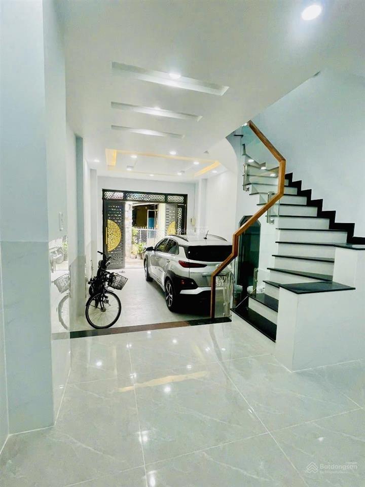 Gò vấp chỉ 6 tỷ nhà mới đẹp 3 tầng xe hơi vào nhà full nội thất