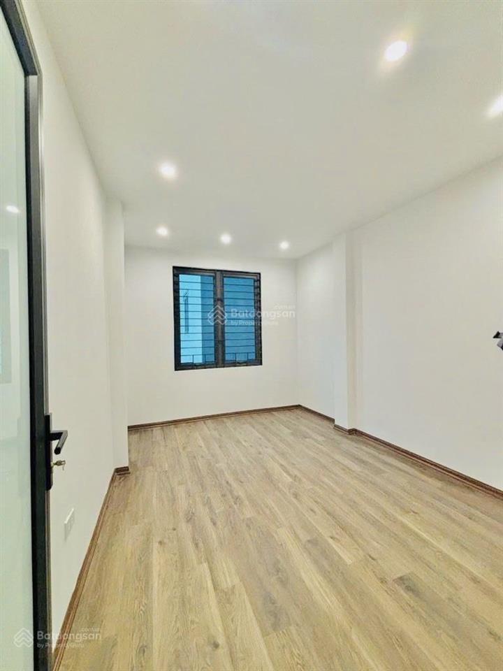 Phân lô cầu diễn  35m2  sát ôtô thoáng sáng  full nội thất  ở ngay 7.3 tỷ   0348 528 ***