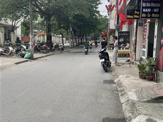 Phân lô cầu diễn  33m2  sát ô tô thoáng sáng  full nội thất  ở ngay 7.3 tỷ   0348 528 ***