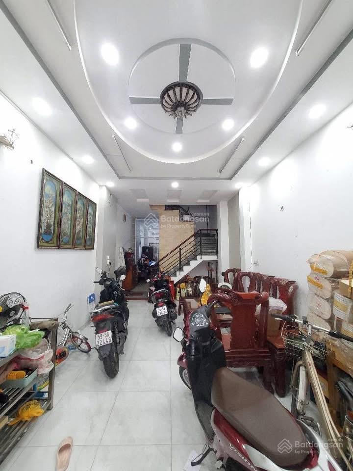 Phú diễn  42m2  phân lô bàn cờ  ô tô tránh  2 mặt ngõ thông  kinh doanh  nhỉnh 12 tỷ