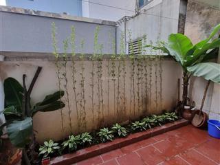 Bán nhà riêng 3 tầng xây năm 2020, mt 4.5m x 28.4m.