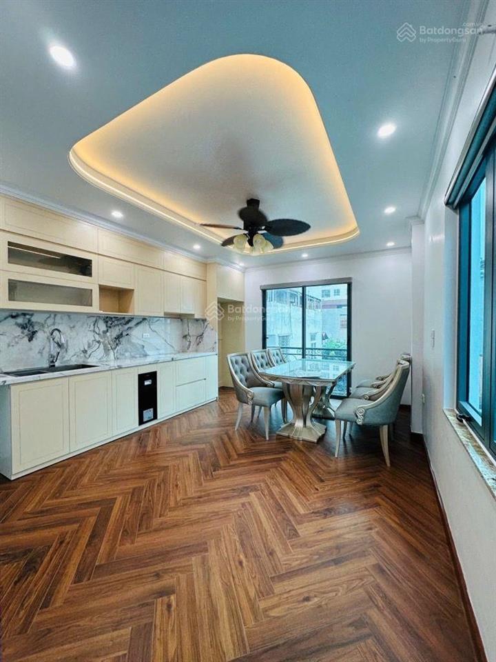 Bạch mai  50m2 x 6t  thang máy  mt khủng  10m ra mặt phố  hơn 13 tỷ có tl