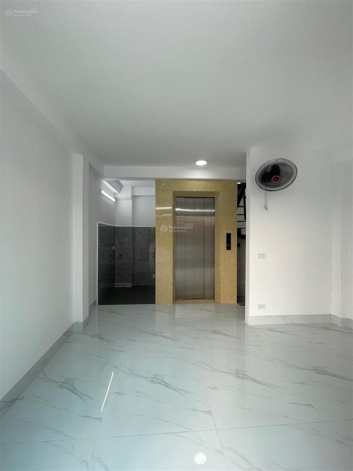 Không quy hoạch  xã đàn  37m2 x 6t  phân lô  ô tô tránh  thang máy êm ru  10 tỷ có tl.