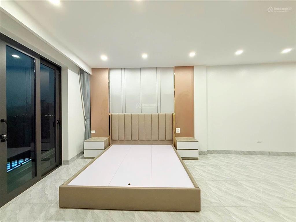 Nhà đẹp hoa lư  40m2 x 5t  15m ra ô tô tránh  nhỉnh 12 tỷ có tl  quy hoạch ổn định.