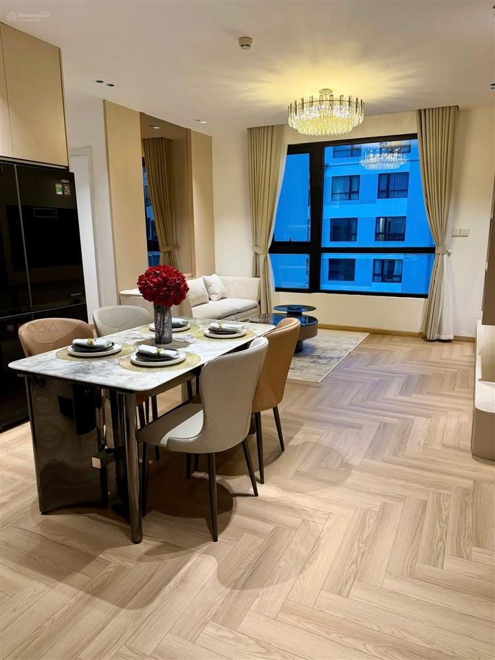 Căn hộ cao cấp times city  95m2  2pn, 2 wc  hơn 10 tỷ có thương lượng mạnh