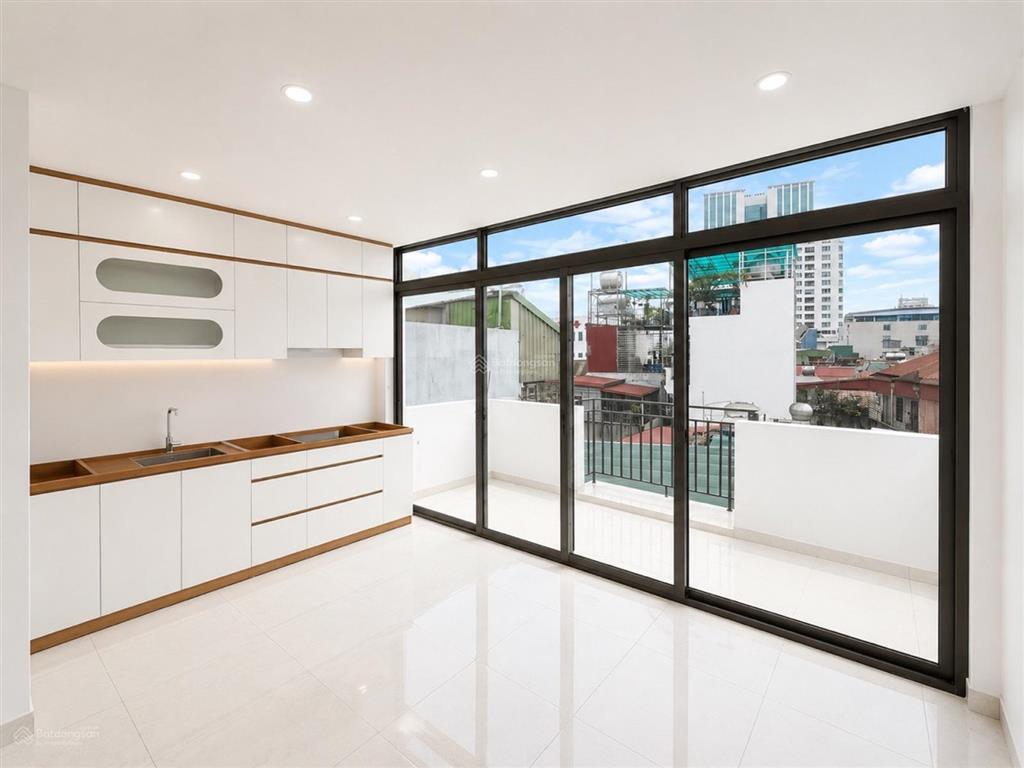 Tạ quang bửu  50m2 x 6t  thang máy  mặt tiền khủng  1 nhà ra phố  13 tỷ có tl.
