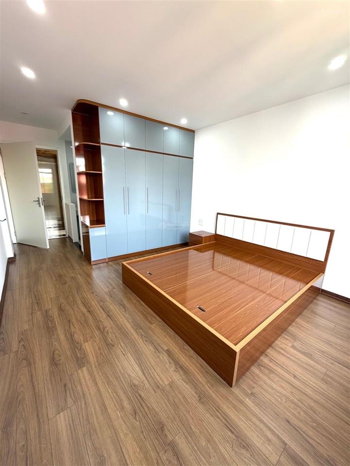Ô chợ dừa, đống đa  36m2 x 6t  ô tô đỗ gần  thang máy  mặt tiền hơn 4m. 10 tỷ có tl.