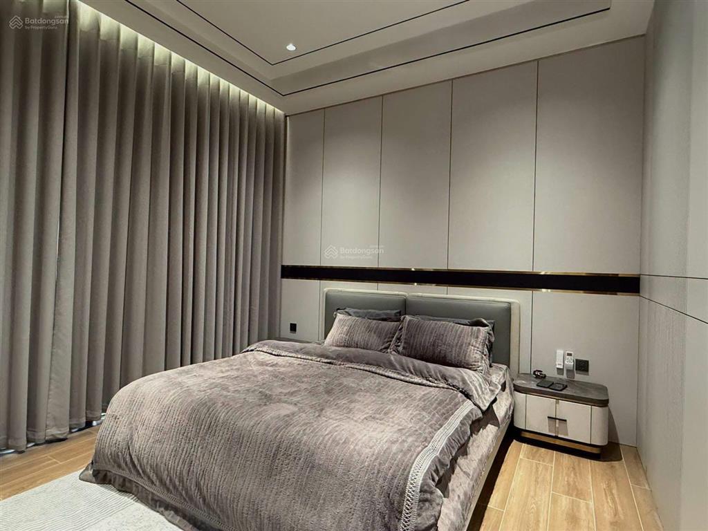 Thanh nhàn  không quy hoạch  51m2 x 6t  5m ra ô tô tránh  hơn 11 tỷ có tl.