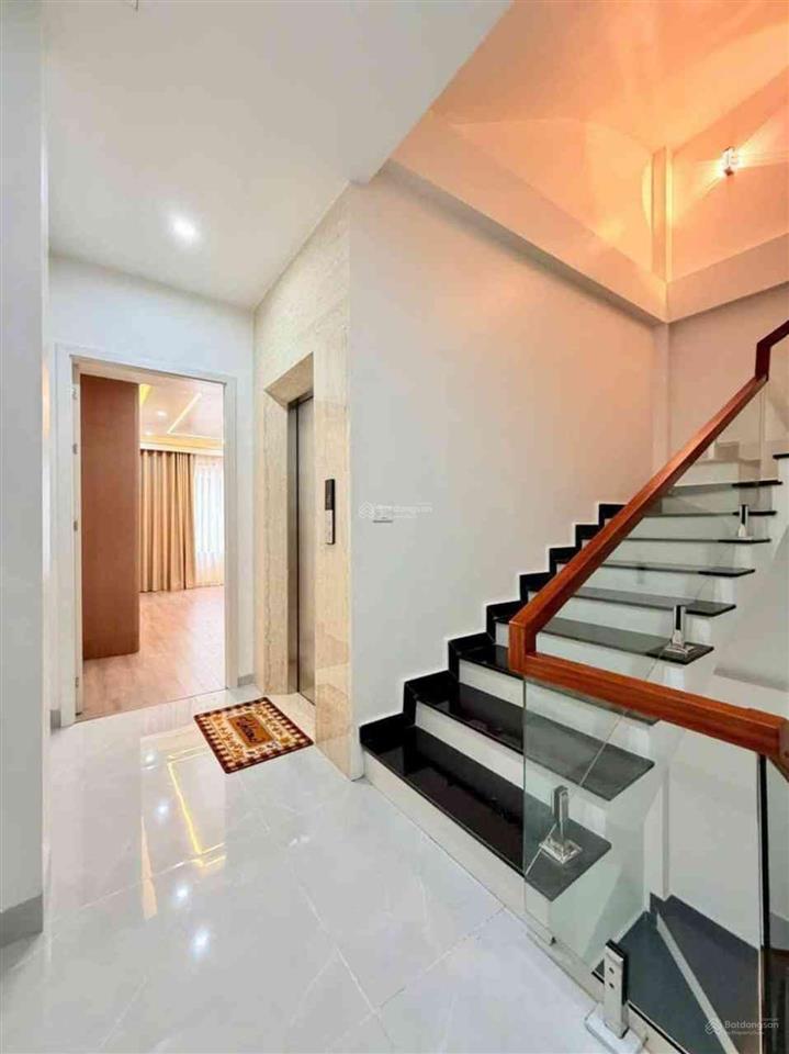 Không quy hoạch  lê duẩn  40m2 x 6t, thang máy  mt hơn 4m  15m ra ô tô tránh  10 tỷ có tl