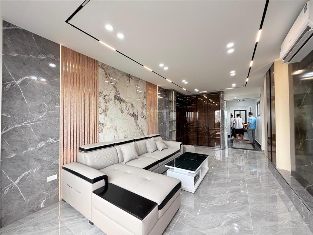 Minh khai  15m ra mặt phố  không quy hoạch  50m2 x 6t, thang máy  full nội thất  13 tỷ có tl.