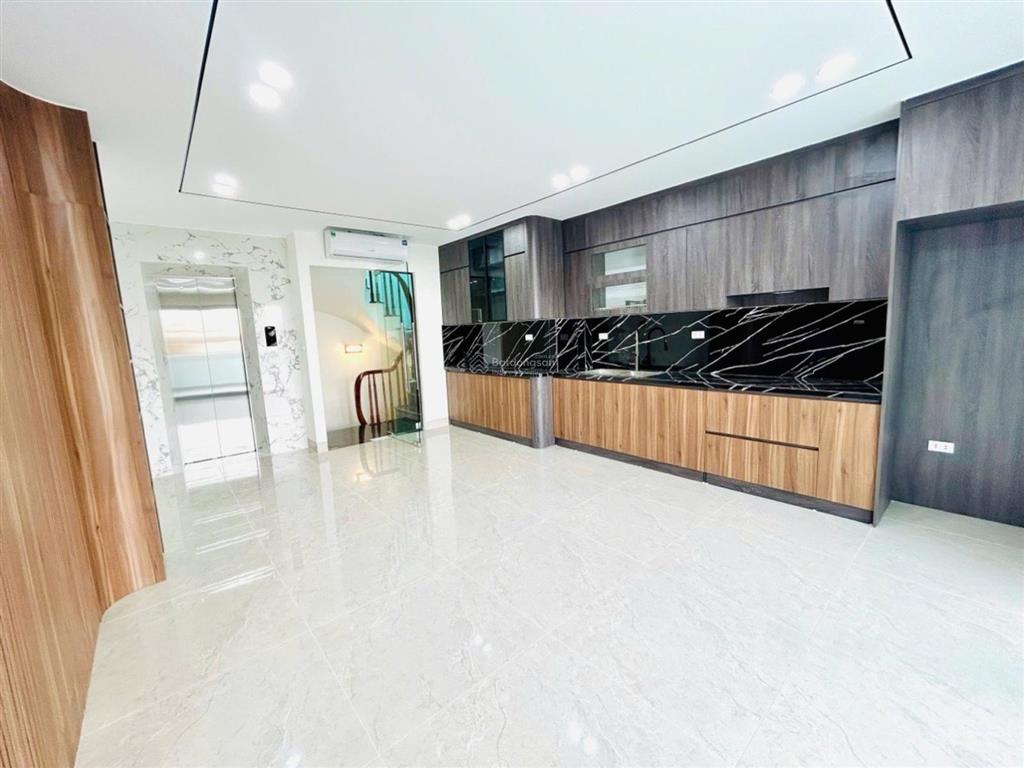 5m ra ô tô  tương lai ra mặt phố  xã đàn  34m2 x 6t thang máy  mặt tiền khủng  hơn 9 tỷ có tl