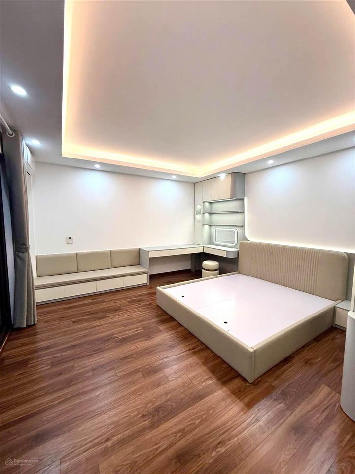 Sau quy hoạch ra mặt phố  3 bước ra ô tô  đống đa  34m2 x 6t thang máy  chỉ 10 tỷ có tl.